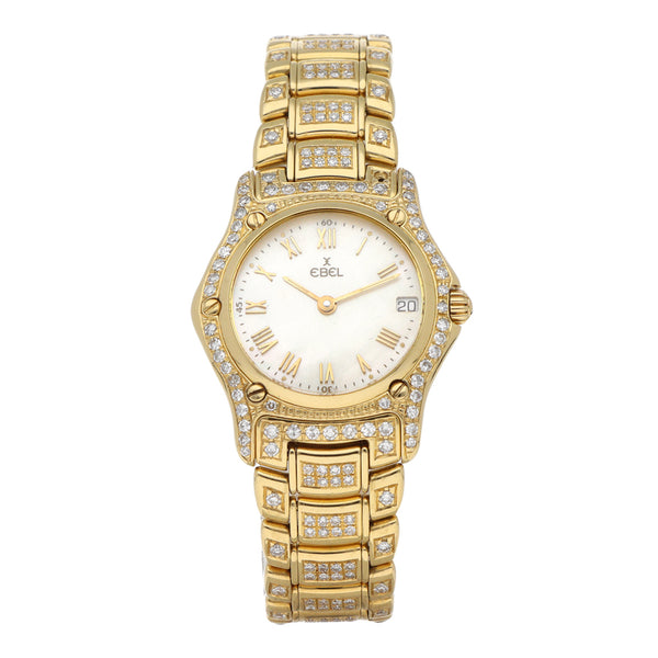 Reloj Ebel para dama modelo 1911 en oro amarillo 18 kilates.