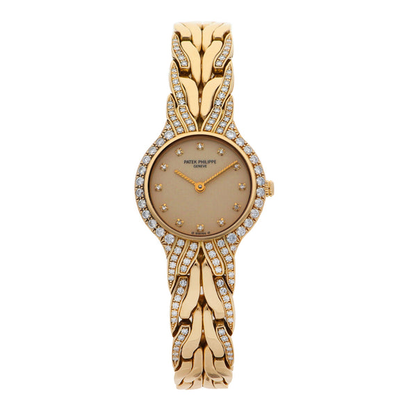 Reloj Patek-Philippe para dama en oro amarillo 18 kilates.