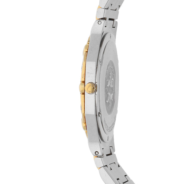 Reloj Concord para dama modelo Saratoga vistas en oro amarillo 18 kilates.