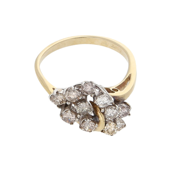 Anillo calado liso con diamantes en oro dos tonos 12 kilates.