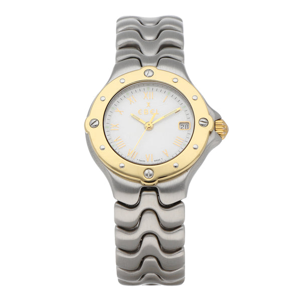 Reloj Ebel para dama modelo Sportwave bisel en oro amarillo 18 kilates.