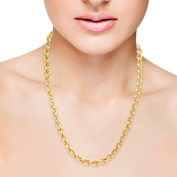 Collar hechura especial en oro amarillo 18 kilates.