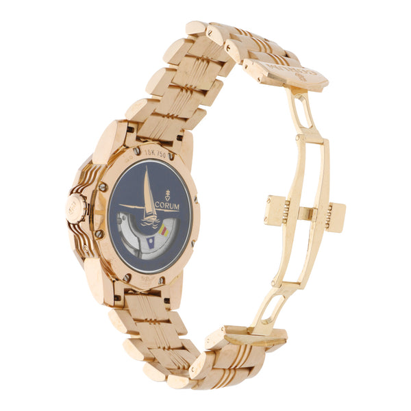 Reloj Corum para caballero modelo Admiral's Cup Tides Regatta en oro rosa 18 kilates.