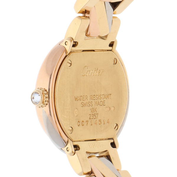 Reloj Cartier para dama modelo Trinity en oro tres tonos 18 kilates.