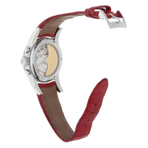 Reloj Girard Perregaux para dama modelo Ladies caja en oro blanco 18 kilates.