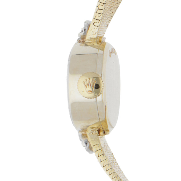 Reloj Rolex para dama en oro.