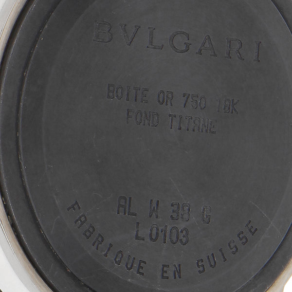 Reloj Bvlgari para caballero en oro titanio correa caucho.