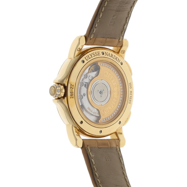 Reloj Ulysse Nardin para dama modelo Dual Time caja en oro amarillo 18 kilates.