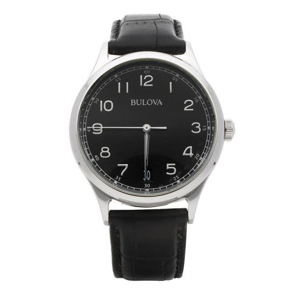 Reloj Bulova para caballero en acero inoxidable correa piel.