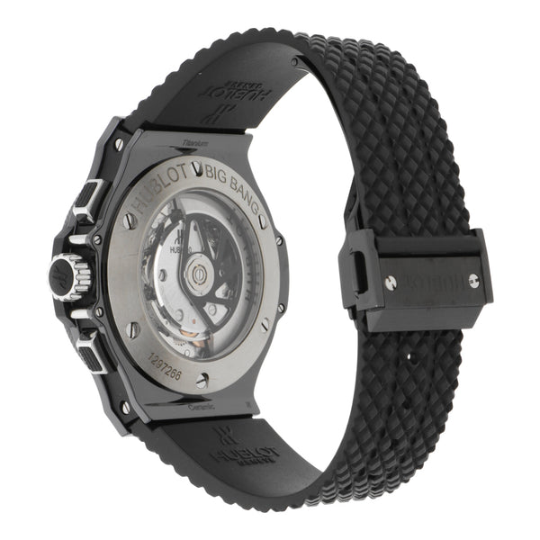 Reloj Hublot para caballero modelo Big Bang Black Magic.