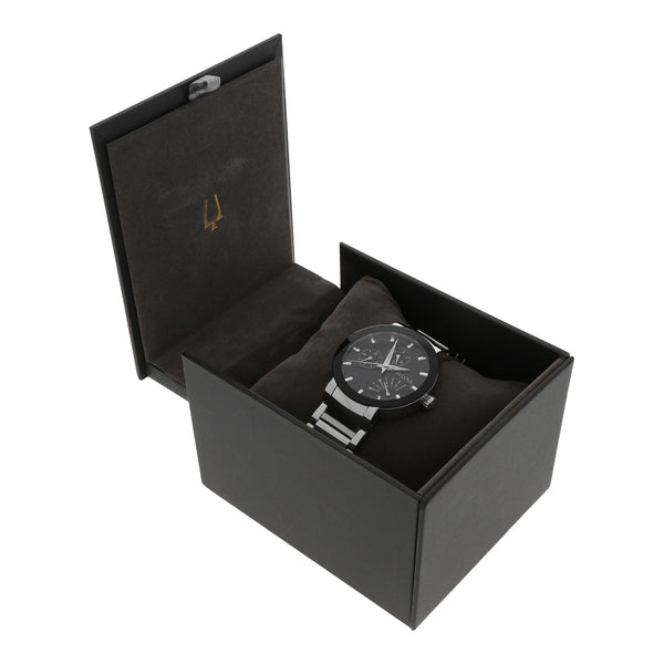 Reloj Bulova para caballero en acero inoxidable.