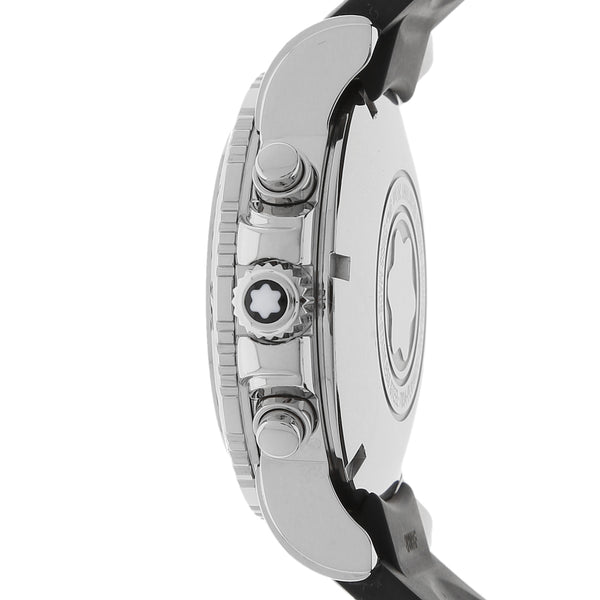 Reloj Montblanc para caballero en acero inoxidable correa caucho.