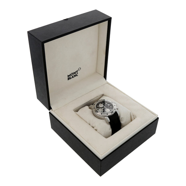 Reloj Montblanc para caballero en acero inoxidable correa caucho.