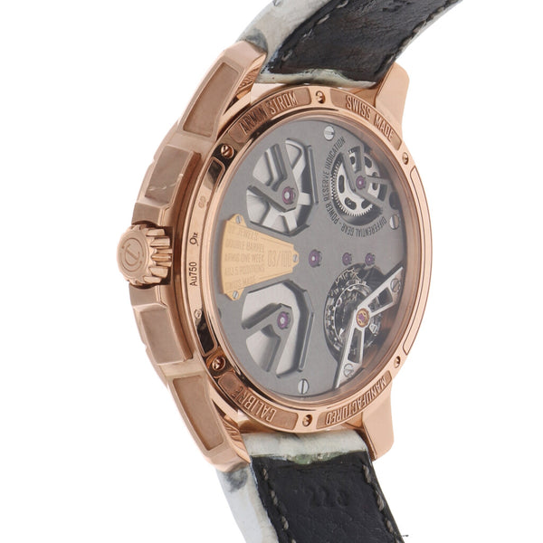 Reloj Armin Strom para caballero modelo Edge Double Barrel caja en oro rosa 18 kilates.