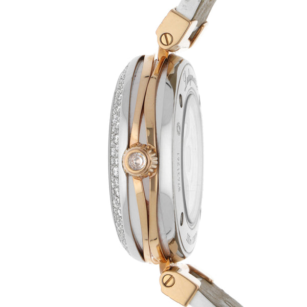 Reloj Omega para dama modelo Ladymatic vistas en oro amarillo 18 kilates.