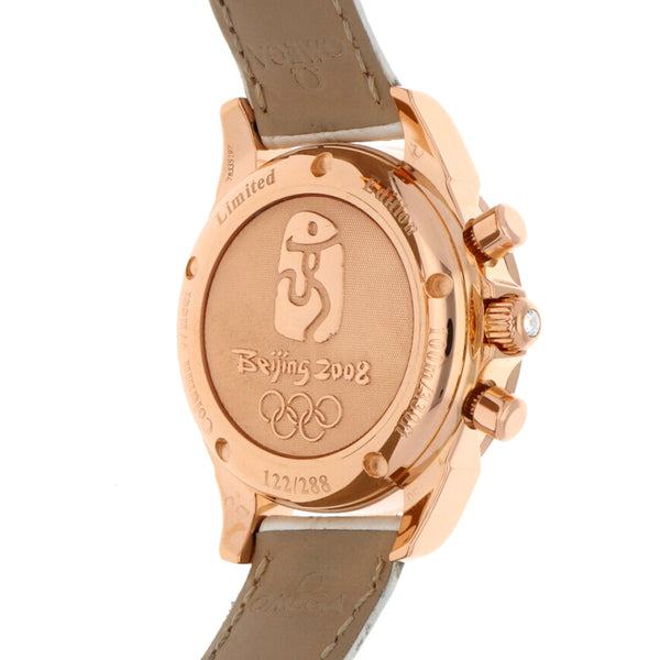 Reloj Omega para dama modelo De Ville caja en oro rosa 18 kilates.