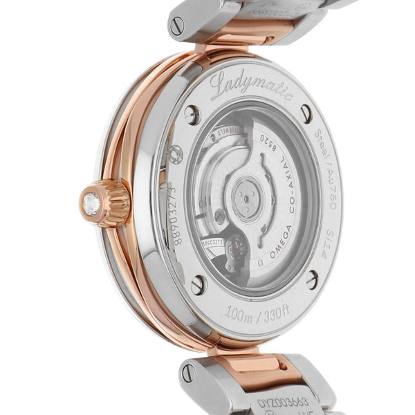 Reloj Omega para dama modelo Ladymatic vistas en oro rosa 18 kilates.