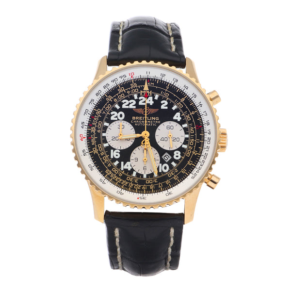 Reloj Breitling para caballero modelo Navitimer Cosmonaute caja en oro amarillo 18 kilates.