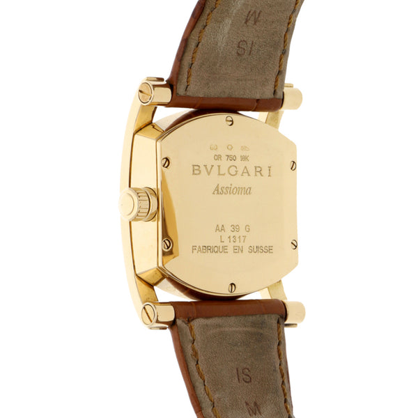 Reloj Bvlgari para dama/unisex modelo Assioma caja en oro amarillo 18 kilates.