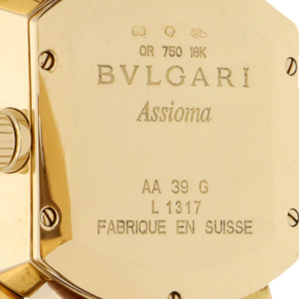 Reloj Bvlgari para dama/unisex modelo Assioma caja en oro amarillo 18 kilates.