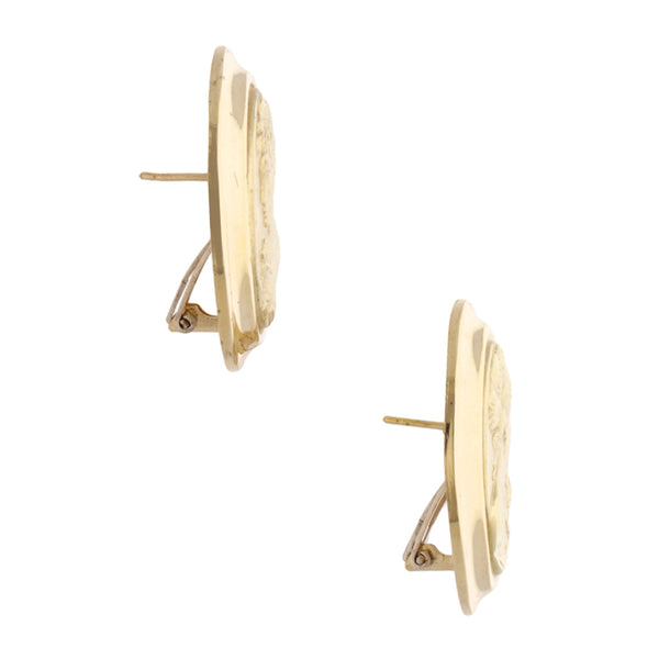 Aretes hechura italiana en oro amarillo 14 kilates.