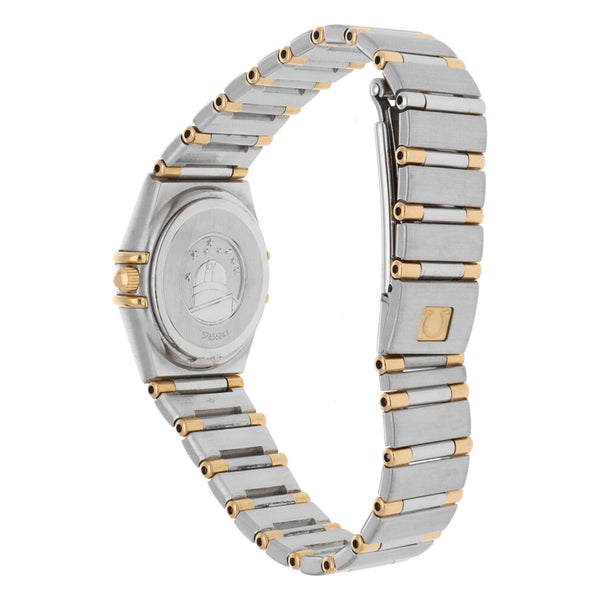 Reloj Omega para dama modelo Constellation vistas en oro amarillo 18 kilates.