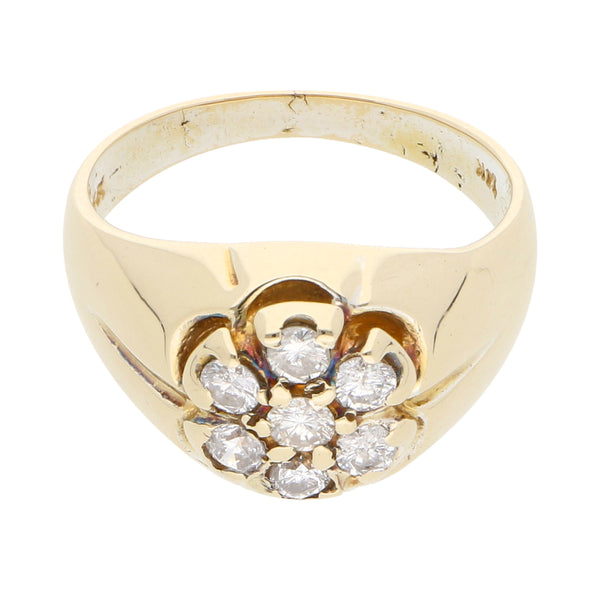 Anillo hechura especial con diamantes en oro amarillo 14 kilates.