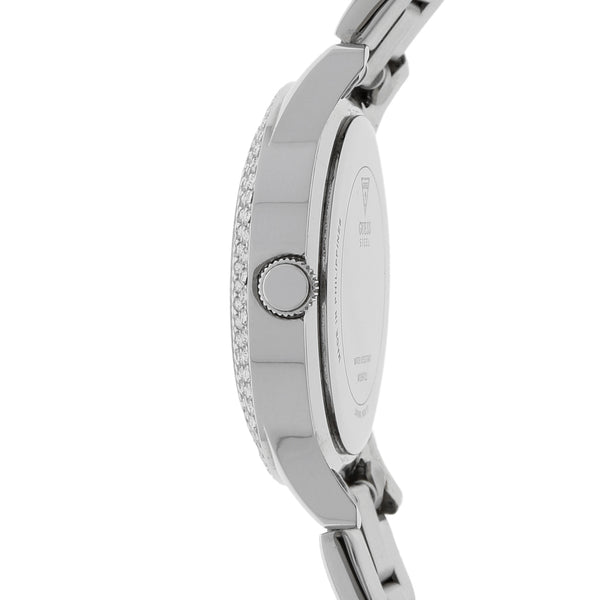 Reloj Guess para dama en acero inoxidable.