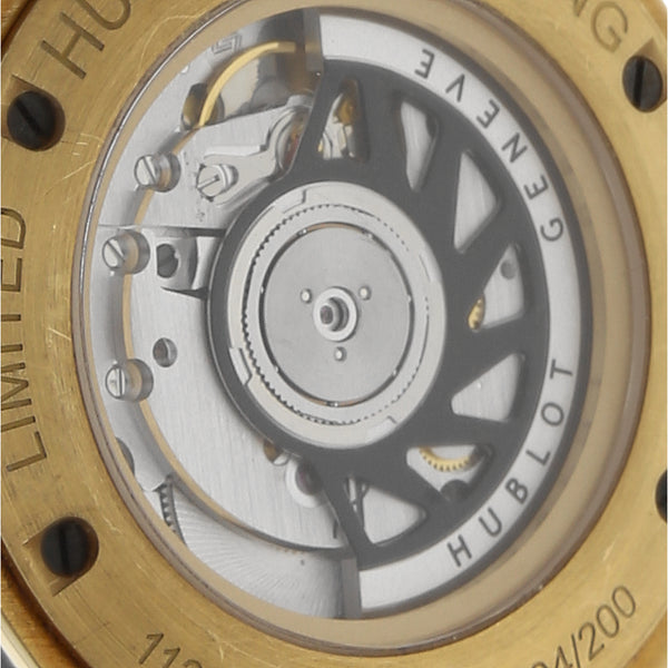 Reloj Hublot para caballero/unisex modelo Big Bang caja en oro amarillo 18 kilates.