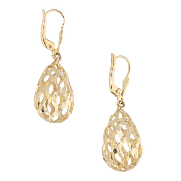 Aretes calados en oro amarillo 14 kilates.