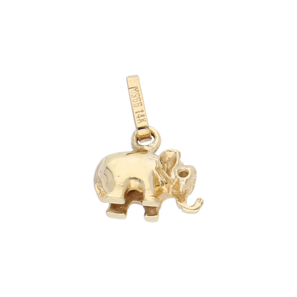 Dije diseño especial motivo elefante en oro amarillo 14 kilates.