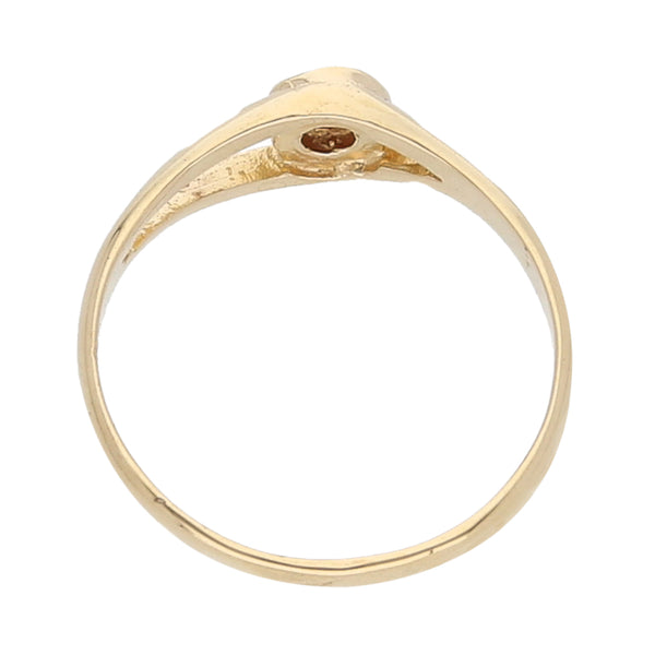 Anillo calado con sintético en oro amarillo 14 kilates.