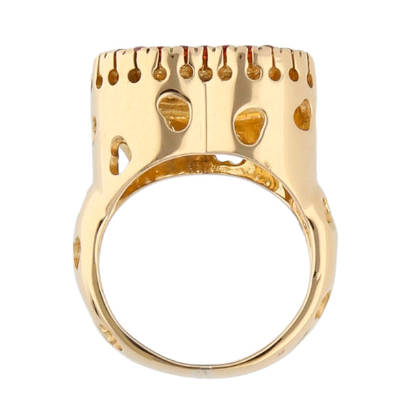 Anillo diseño italiano motivo corazón con circonias en oro amarillo 18 kilates.