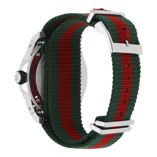 Reloj Gucci para caballero en acero inoxidable correa textil.