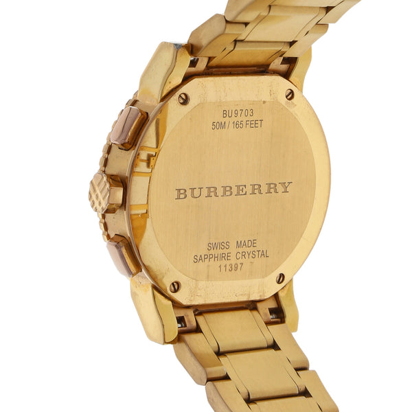 Reloj Burberry para dama en acero chapa.