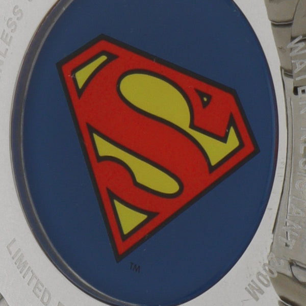 Reloj Invicta para caballero modelo Superman.