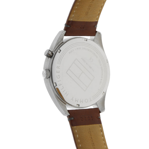 Reloj Tommy Hilfiger para caballero en acero inoxidable correa piel.