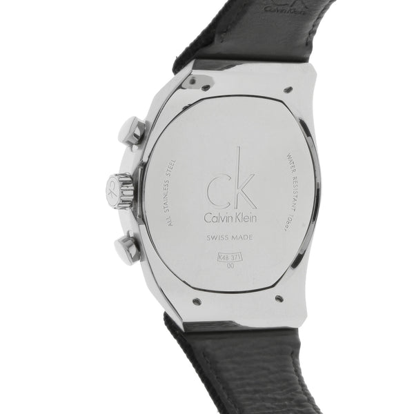 Reloj Calvin Klein para caballero en acero inoxidable correa textil.