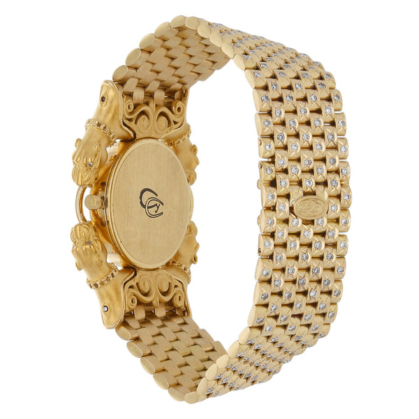 Reloj Carrera y Carrera para dama en oro amarillo 18 kilates.