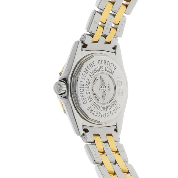 Reloj Breitling para dama modelo Callistino vistas en oro amarillo 18 kilates.