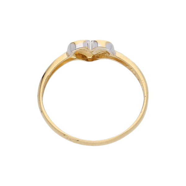 Anillo diseño especial con diamante motivo corazón en oro dos tonos 18 kilates.