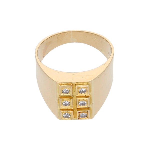 Anillo tipo sello con sintéticos en oro amarillo 18 kilates.