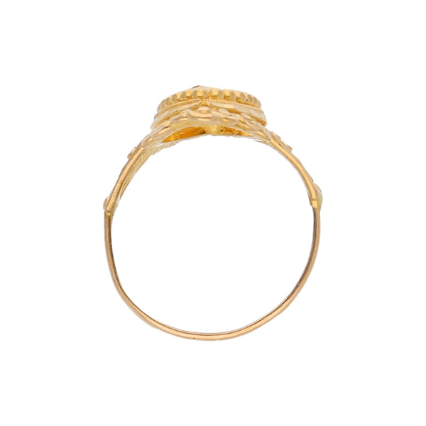 Anillo estilizado en oro amarillo 22 kilates.