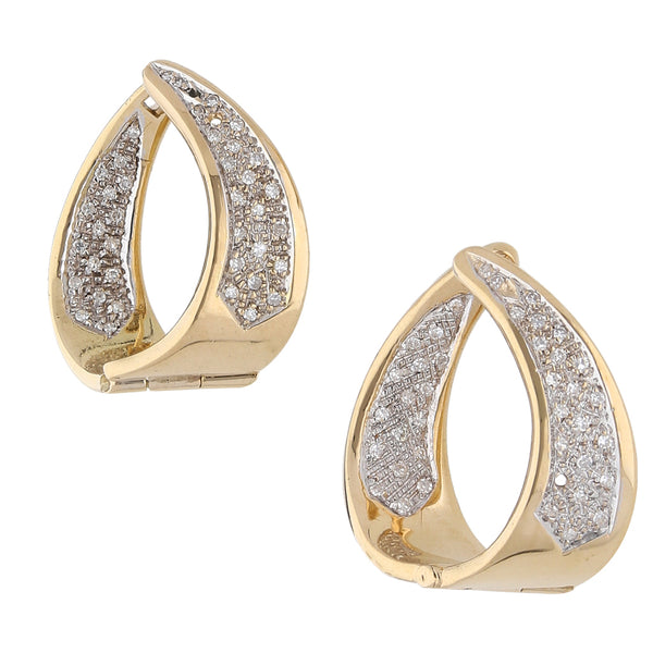 Aretes estilizados con diamantes en oro dos tonos 14 kilates.