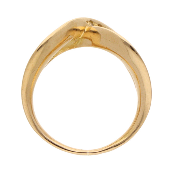 Anillo diseño especial con sintéticos en oro amarillo 18 kilates.