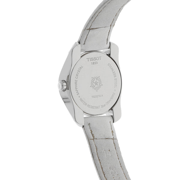 Reloj Tissot para dama en acero inoxidable correa piel.