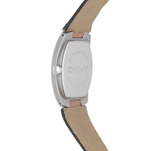 Reloj DKNY para caballero en acero inoxidable correa piel.