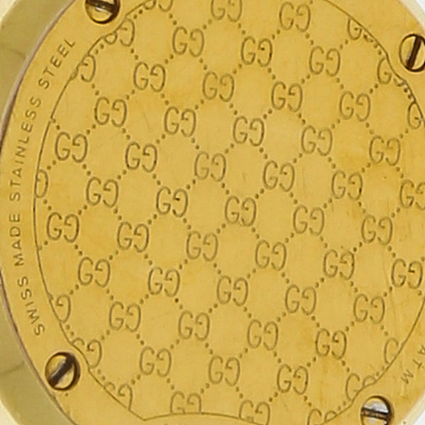 Reloj Gucci para dama en acero chapa.