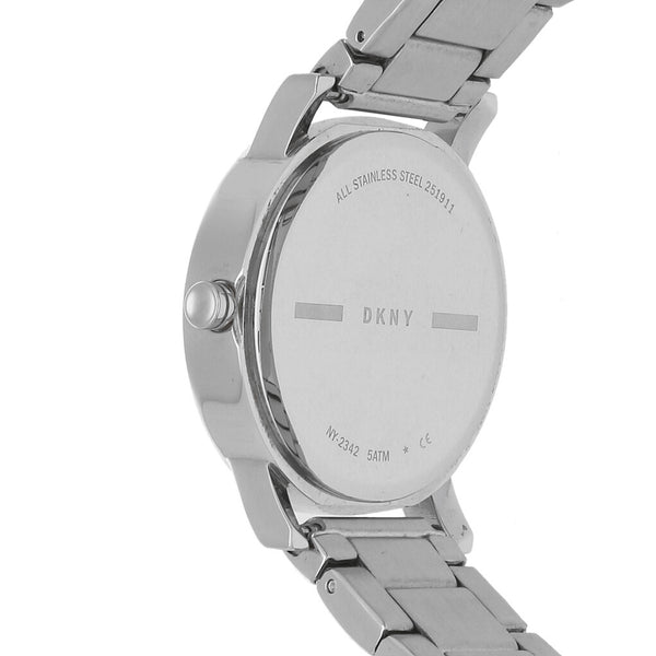 Reloj DKNY para dama en acero inoxidable.