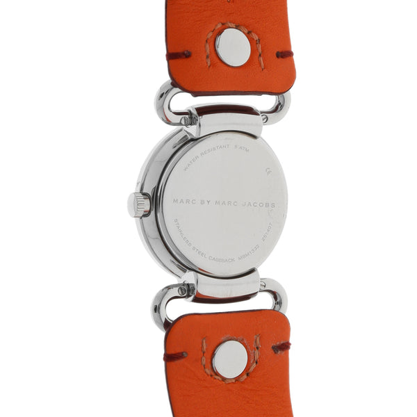 Reloj Marc By Marc Jacobs para dama en acero inoxidable correa piel.